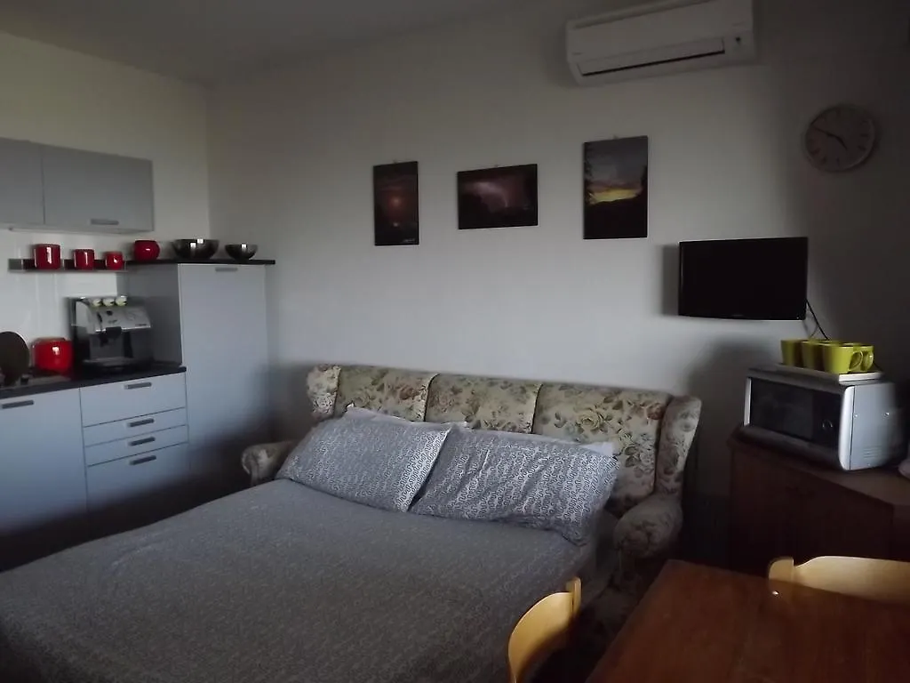 Residence Panorama Apartment Polpenazze del Garda